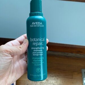 New! Never Used! Aveda botanical repair shampoo